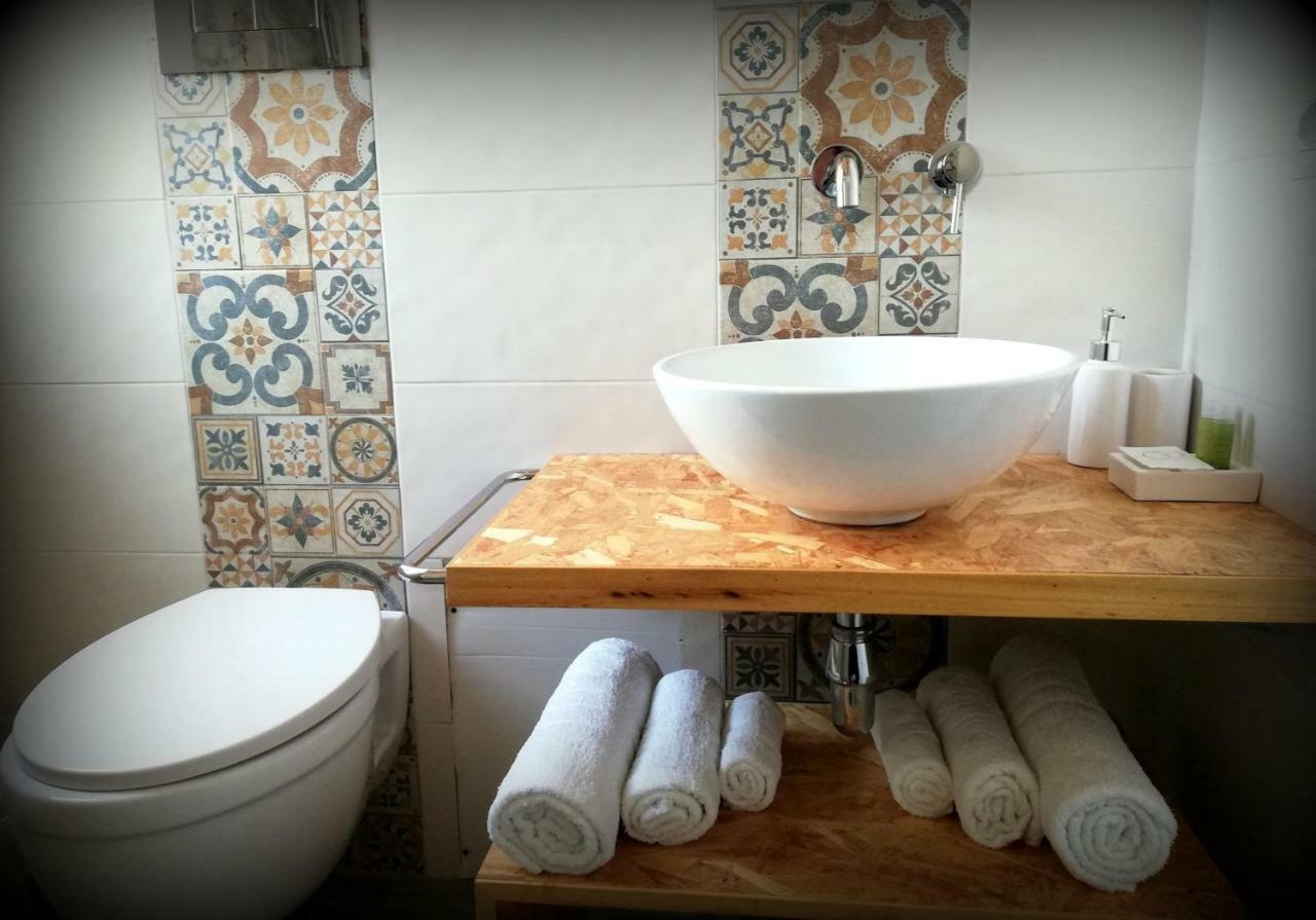 Le Mangiatoie Del Cavaliere Bed & Breakfast Монталегро Екстериор снимка