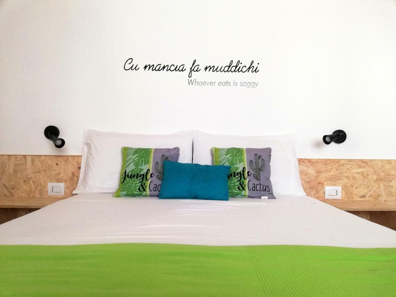 Le Mangiatoie Del Cavaliere Bed & Breakfast Монталегро Екстериор снимка